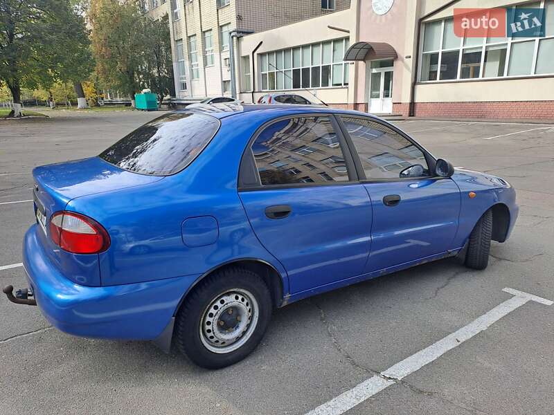 Седан Daewoo Lanos 2008 в Киеве
