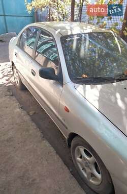 Седан Daewoo Lanos 2002 в 