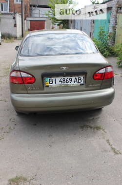 Седан Daewoo Lanos 2005 в Кременчуці