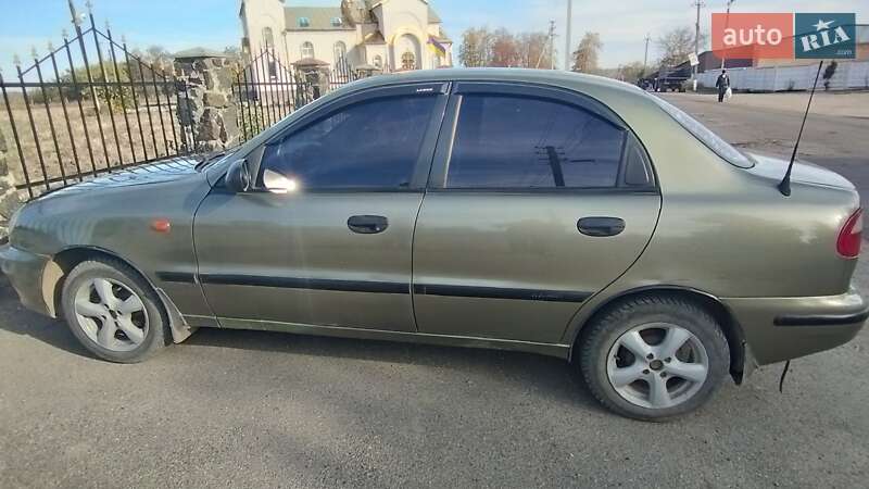 Седан Daewoo Lanos 2002 в Кропивницком