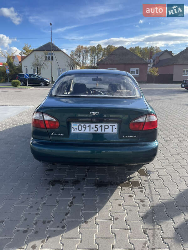 Седан Daewoo Lanos 2004 в Мукачево