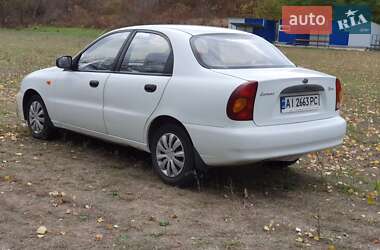 Седан Daewoo Lanos 2011 в Кременчуці