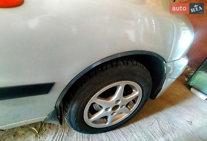 Седан Daewoo Lanos 2011 в Богуславі