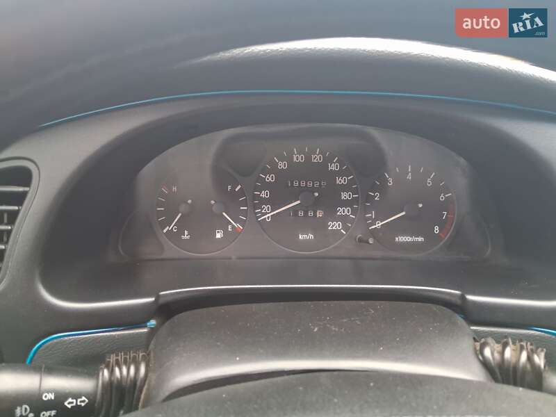 Седан Daewoo Lanos 2000 в Харькове
