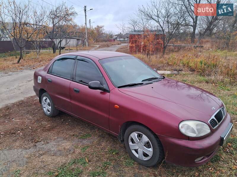 Седан Daewoo Lanos 2000 в Харькове