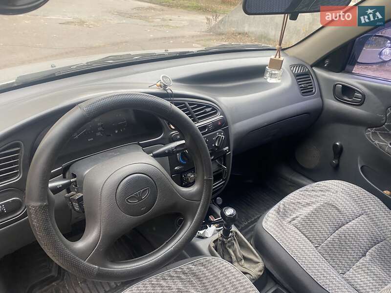 Седан Daewoo Lanos 2004 в Кропивницькому