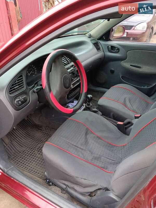 Седан Daewoo Lanos 2005 в Первомайську
