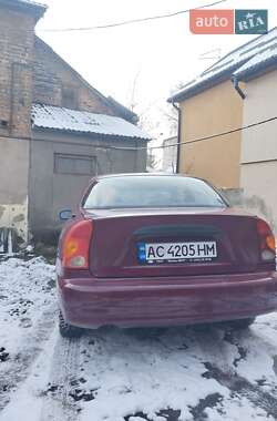 Седан Daewoo Lanos 2005 в Ровно