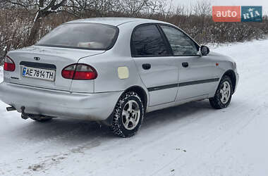 Седан Daewoo Lanos 2004 в Кременці