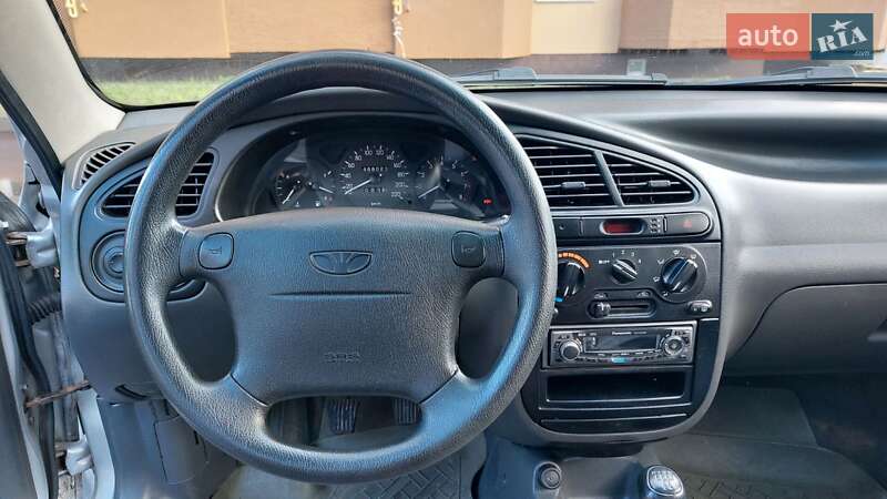 Седан Daewoo Lanos 2005 в Киеве