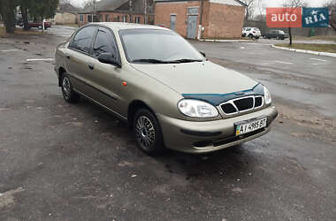 Седан Daewoo Lanos 2002 в Иванкове