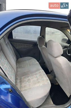 Седан Daewoo Lanos 2005 в Хусті