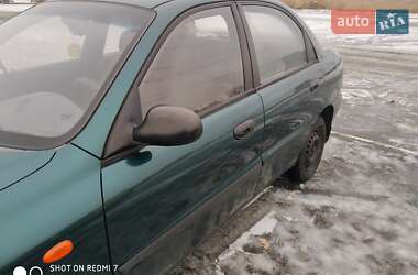 Седан Daewoo Lanos 2003 в Харкові