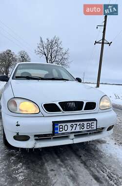 Седан Daewoo Lanos 2003 в Почаеве