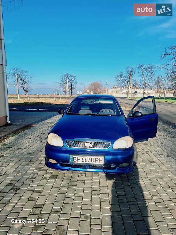 Седан Daewoo Lanos 2006 в Измаиле