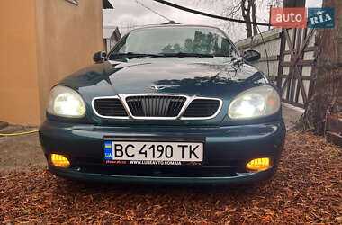 Седан Daewoo Lanos 2002 в Львове