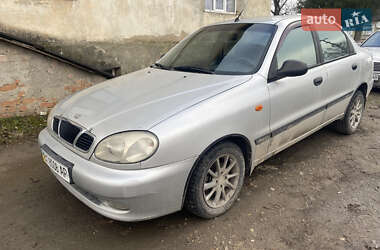 Седан Daewoo Lanos 2003 в Кельменцях