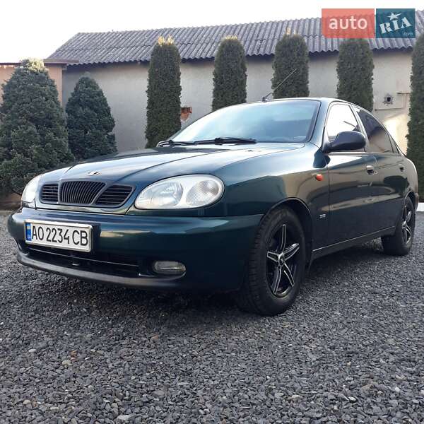 Седан Daewoo Lanos 2003 в 