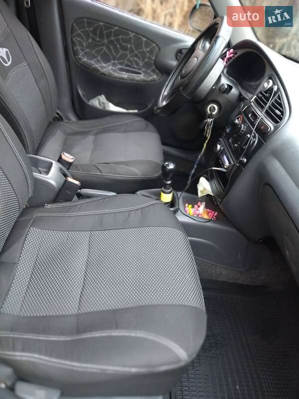 Седан Daewoo Lanos 2003 в Самборе фото 5 Седан Daewoo Lanos 2003 в Самборе