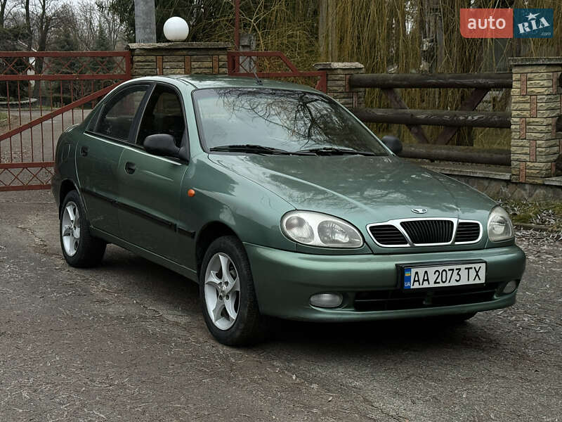 Седан Daewoo Lanos 2009 в Василькове