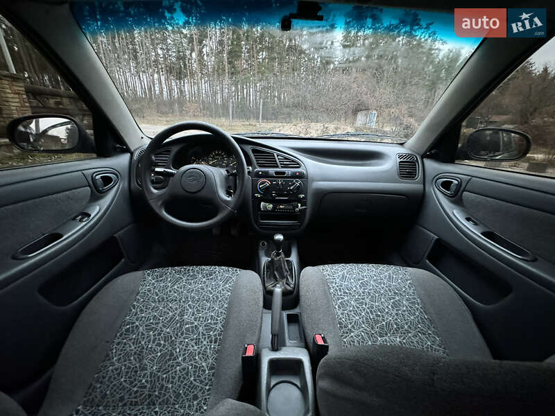 Седан Daewoo Lanos 2009 в Василькове