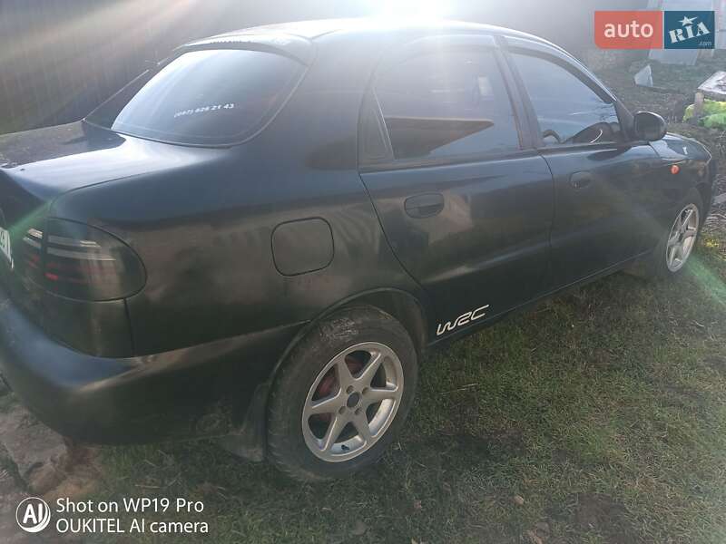 Седан Daewoo Lanos 2008 в Тальному