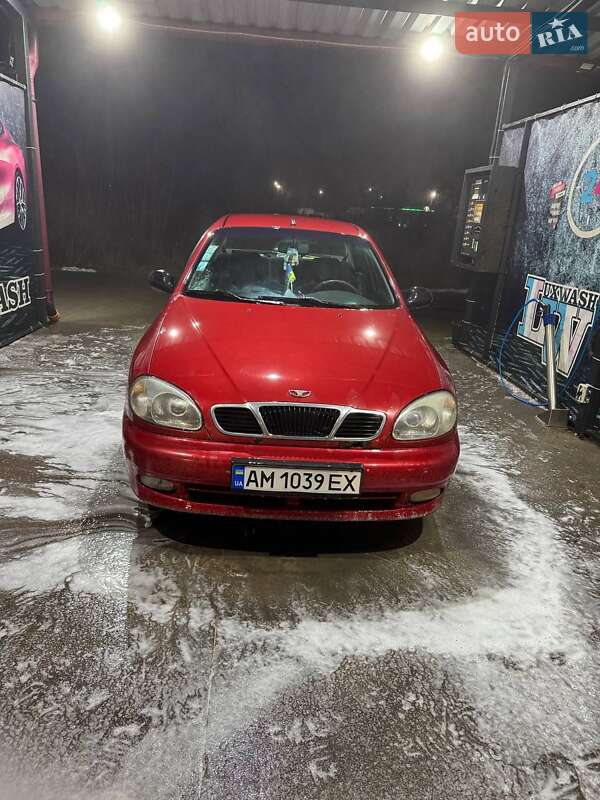 Седан Daewoo Lanos 2008 в 