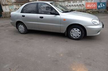 Седан Daewoo Lanos 2008 в Києві