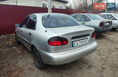 Седан Daewoo Lanos 1998 в Смеле