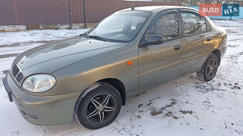 Седан Daewoo Lanos 2007 в Коропе