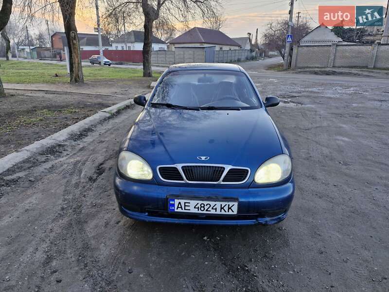 Седан Daewoo Lanos 2002 в Києві