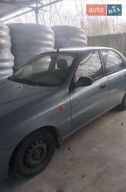 Седан Daewoo Lanos 2008 в Калуші