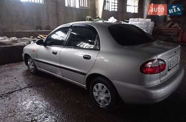 Седан Daewoo Lanos 2003 в Лозовой