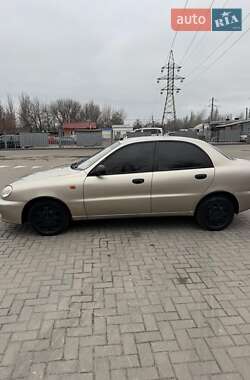 Седан Daewoo Lanos 2004 в 