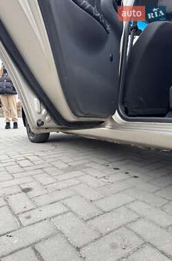 Седан Daewoo Lanos 2004 в 