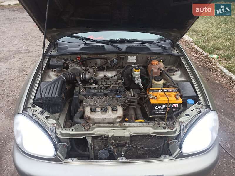 Седан Daewoo Lanos 2004 в Гребенке