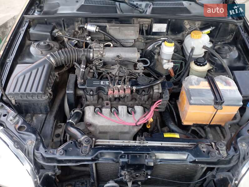 Седан Daewoo Lanos 2008 в Монастырище