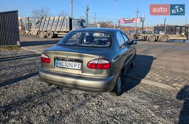 Седан Daewoo Lanos 2004 в Винниках