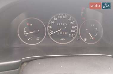 Седан Daewoo Lanos 2001 в Полтаві