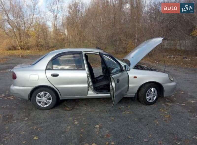 Седан Daewoo Lanos 2003 в 