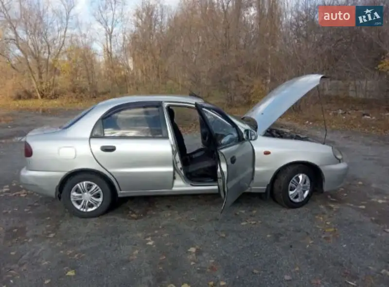 Седан Daewoo Lanos 2003 в 