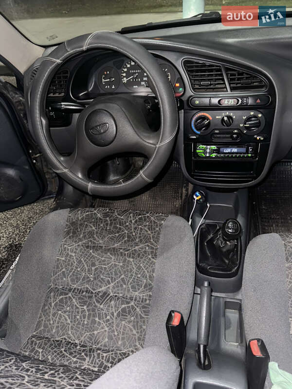 Седан Daewoo Lanos 2005 в Черкассах