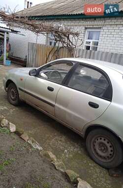 Седан Daewoo Lanos 2010 в Сновске