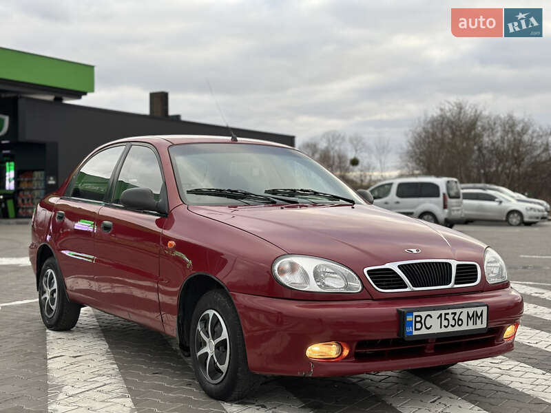 Седан Daewoo Lanos 2008 в Стрые