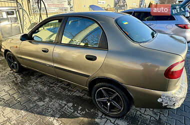 Седан Daewoo Lanos 2004 в Одессе