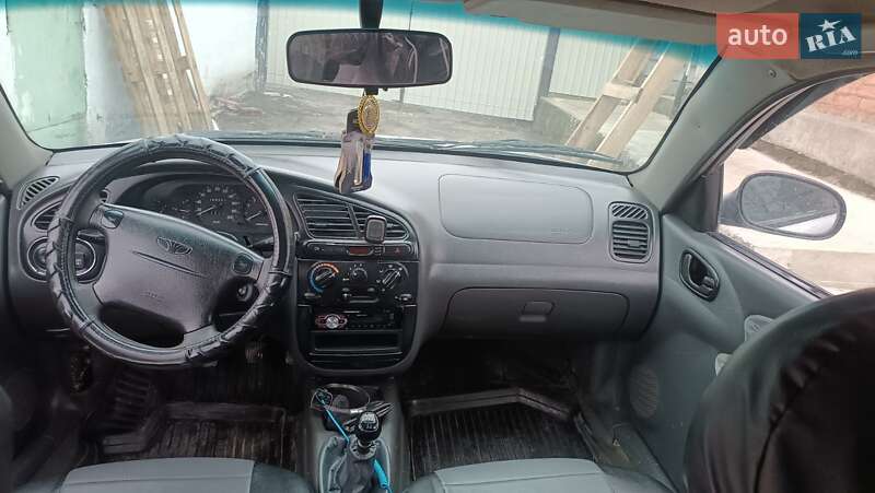 Седан Daewoo Lanos 1999 в Сквире