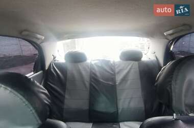 Седан Daewoo Lanos 1999 в Сквире