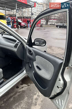 Седан Daewoo Lanos 2005 в 