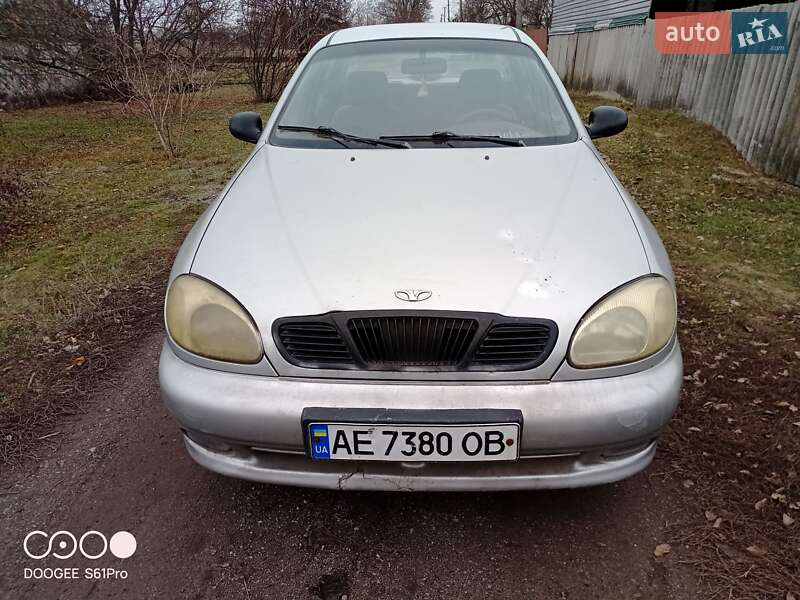 Седан Daewoo Lanos 2002 в 