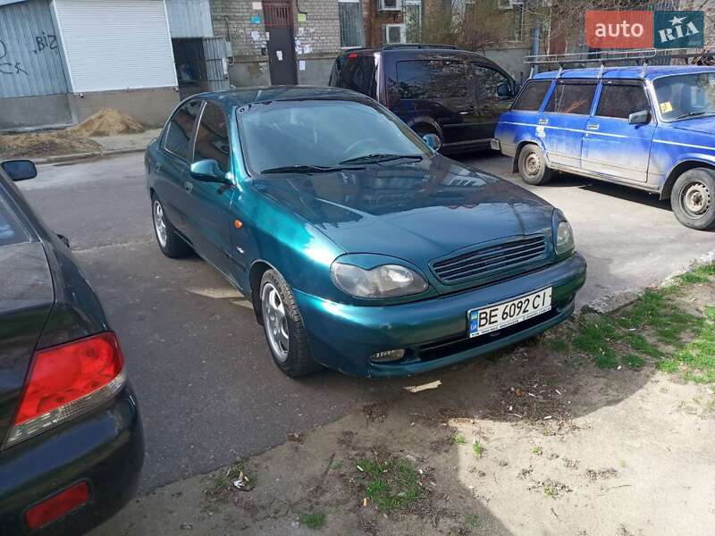 Седан Daewoo Lanos 2003 в Николаеве